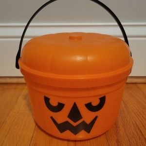 Vintage 1986 McDonald's mcgoblin halloween bucket